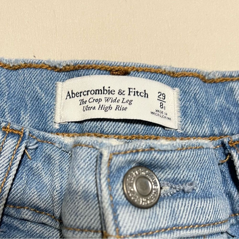 Abercrombie & Fitch Blue Ankle Cropped Jeans - Picture 3 of 12